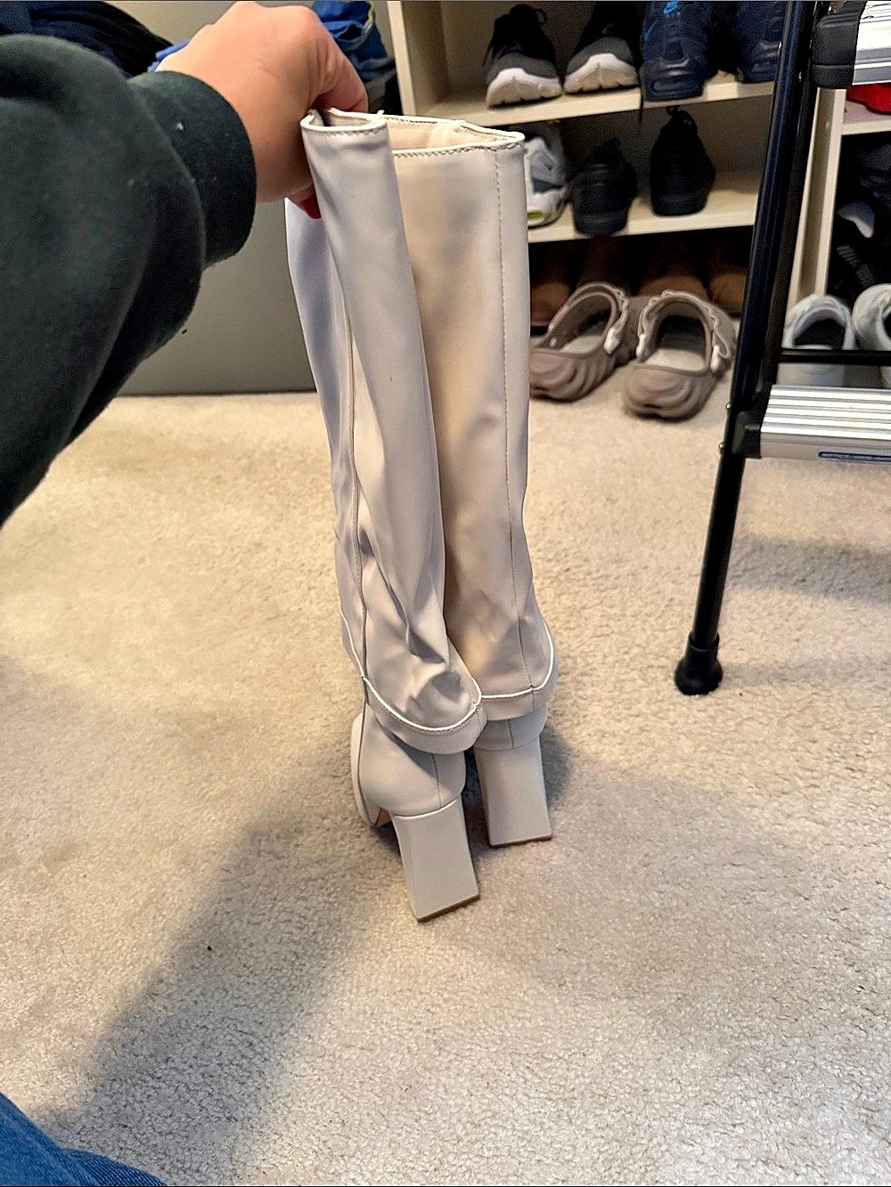 Boots - Picture 3 of 4
